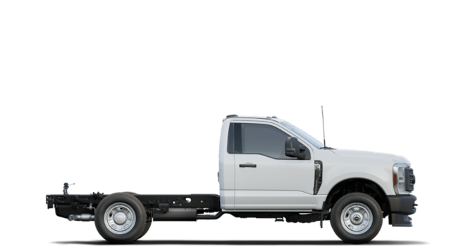2024 Ford Chassis Cab External Image 1
